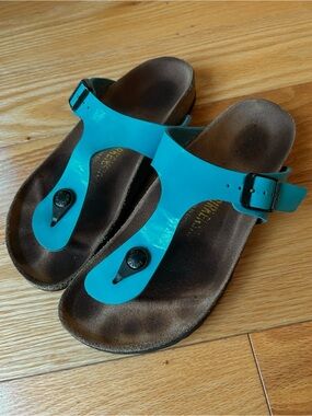 Turquoise Gizeh Birkenstock 36 N